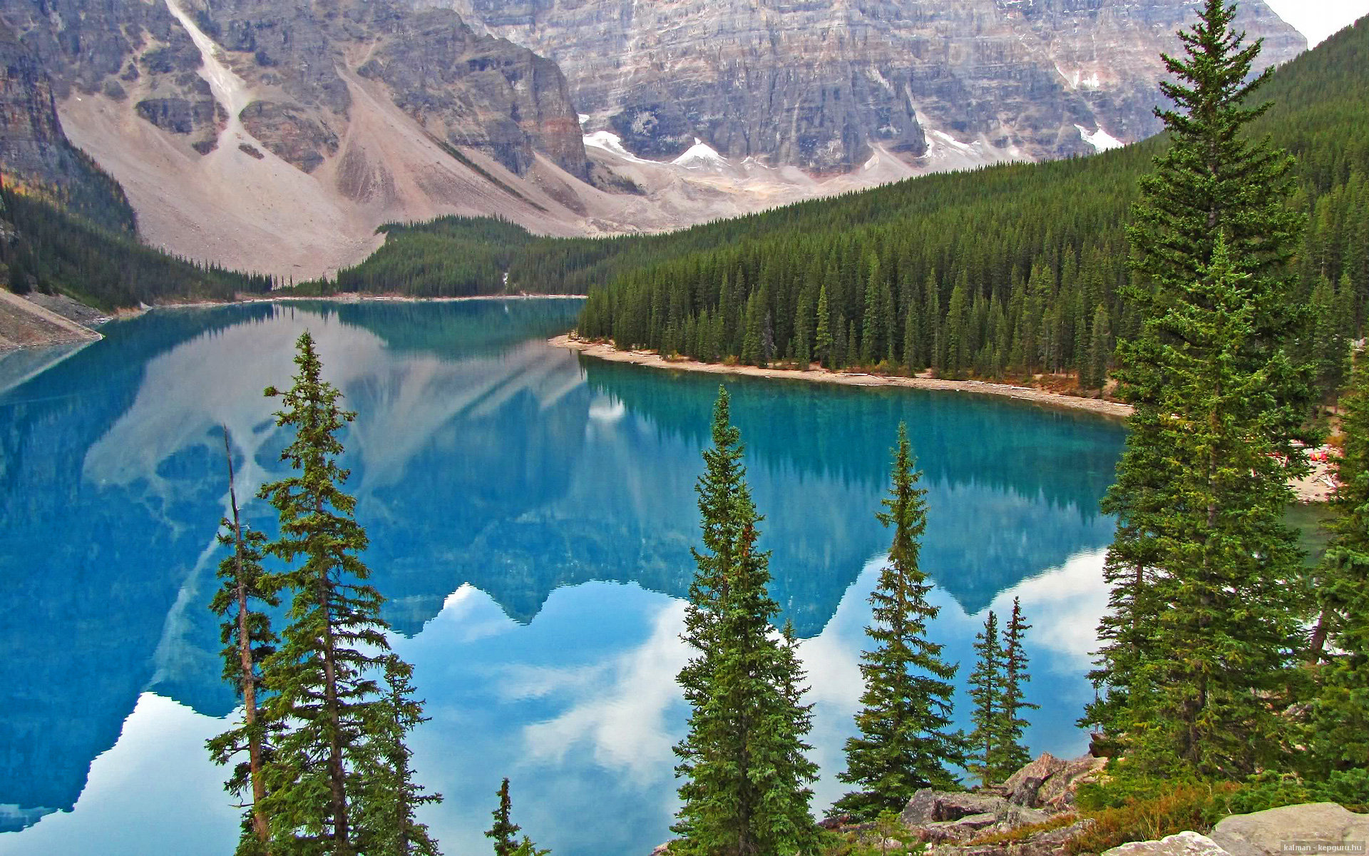 “举重盛宴：2025世界运动会高新体育中心上演力量巅峰较量”