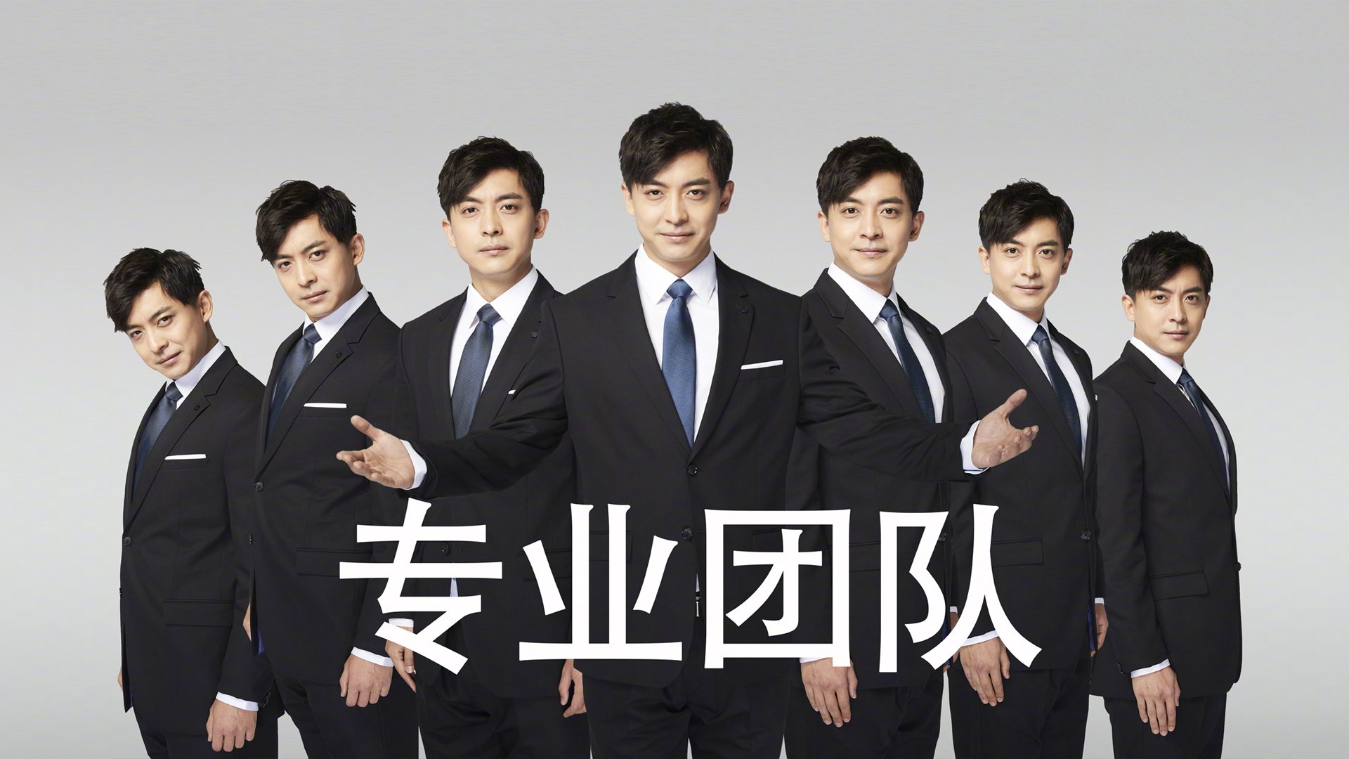 德甲高空轰炸:精彩头球瞬间令人拍案叫绝,德甲空场